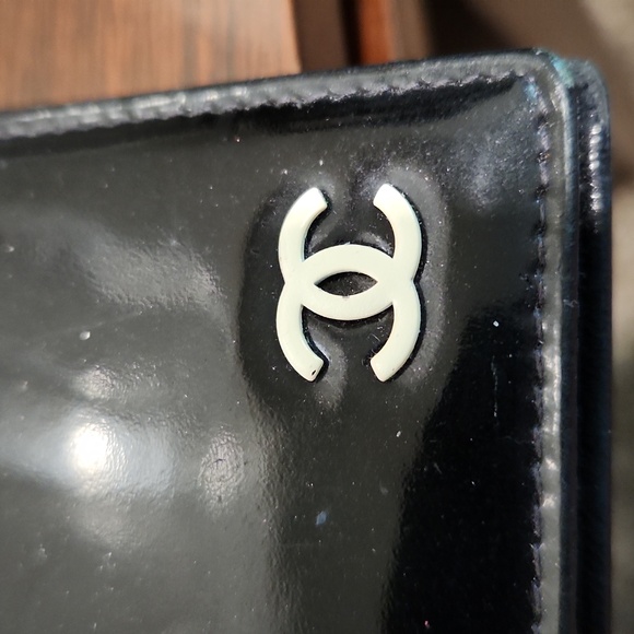 Chanel Patent Leather Passport/ Card Case - Picture 16 of 16